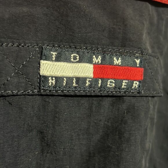 🔥 Vintage TOMMY HILFIGER Hooded Nylon Windbreaker Jacket - EXCELLENT - Men Sz M - Picture 10 of 16